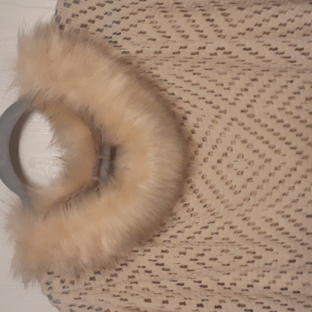 faux fur ombre poncho with fringe, o/s.